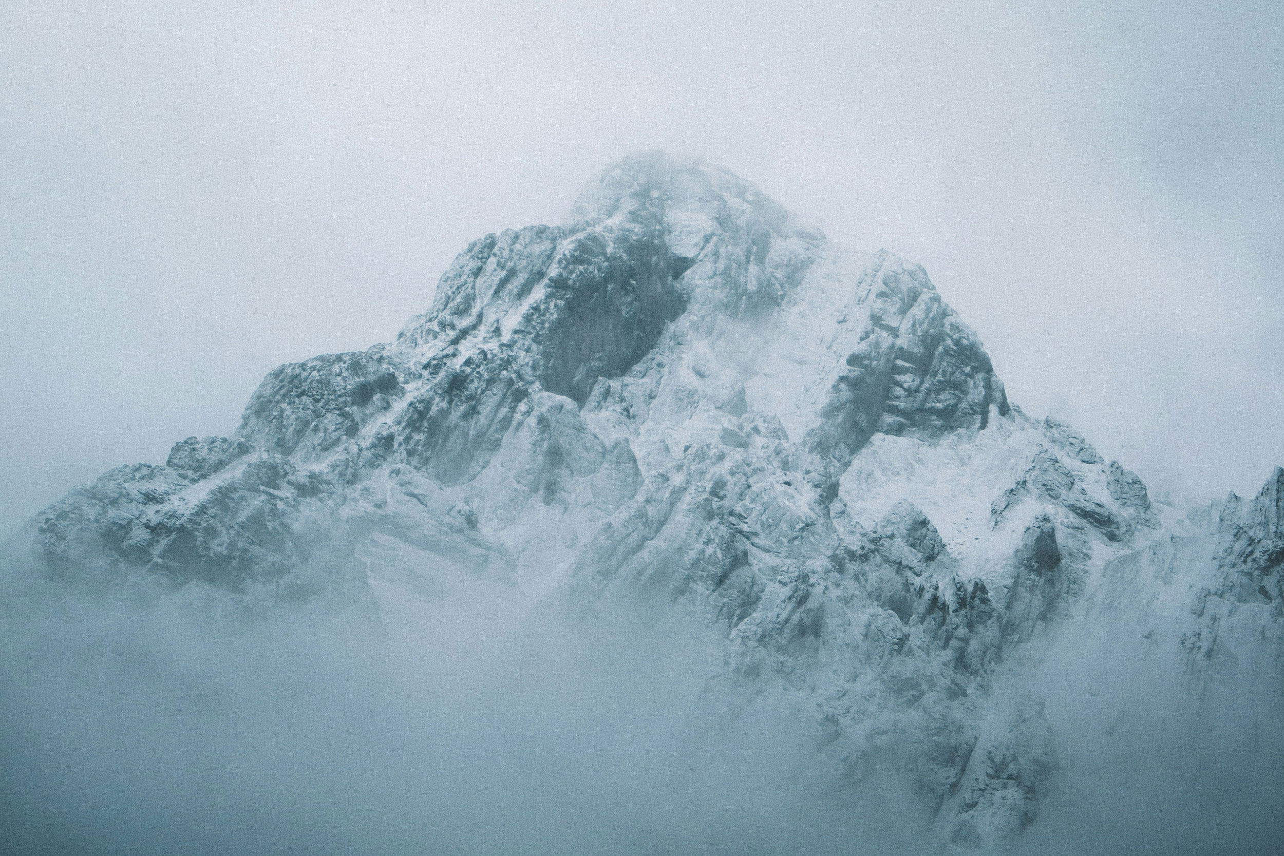 The Astrology of December 22, 2025